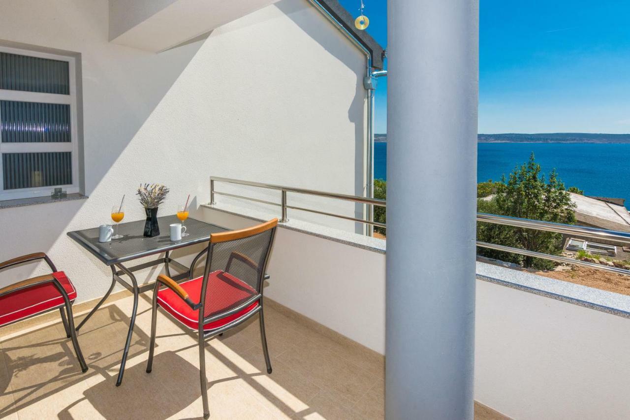 Apartma Jadranka *