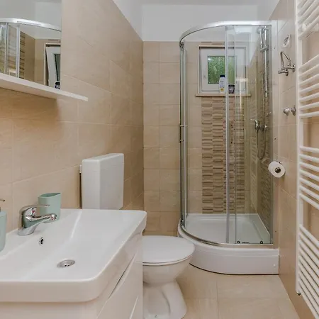 Apartmani Jadranka Starigrad Paklenica Exterior photo
