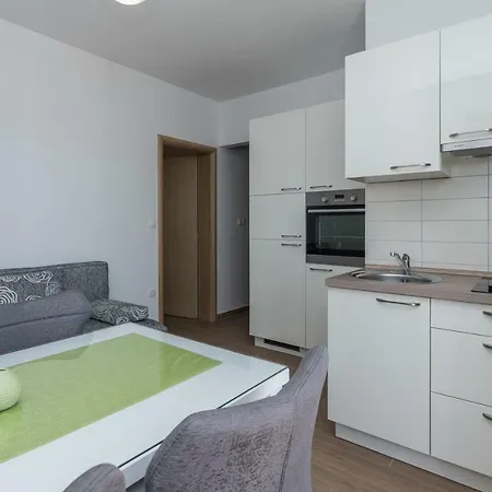 Apartmani Jadranka Starigrad Paklenica Exterior photo