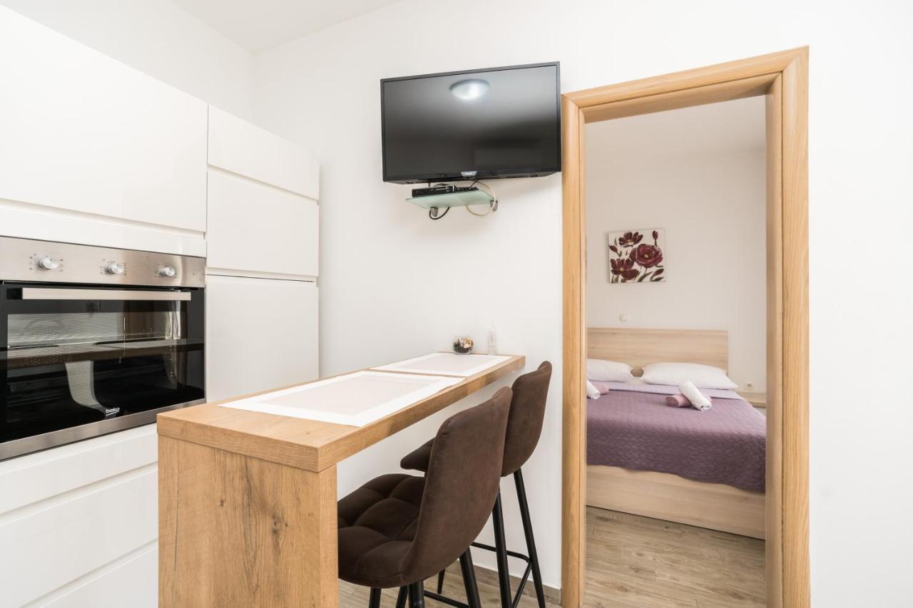 Jadranka Apartment Starigrad Paklenica